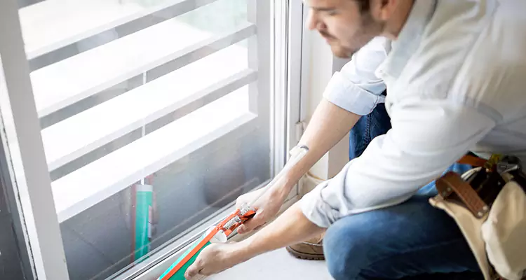 We fix All type of Sliding Door in St. Petersburg, FL